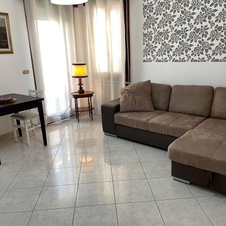 דירות סוטומרינה Casa Norma מראה חיצוני תמונה